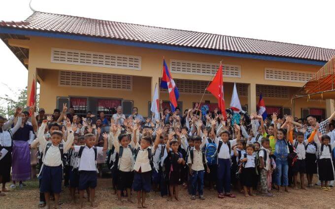 カンボジアAu Ampil（オウ・アンピル）小学校