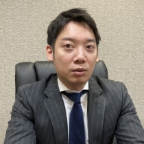 川村翔氏