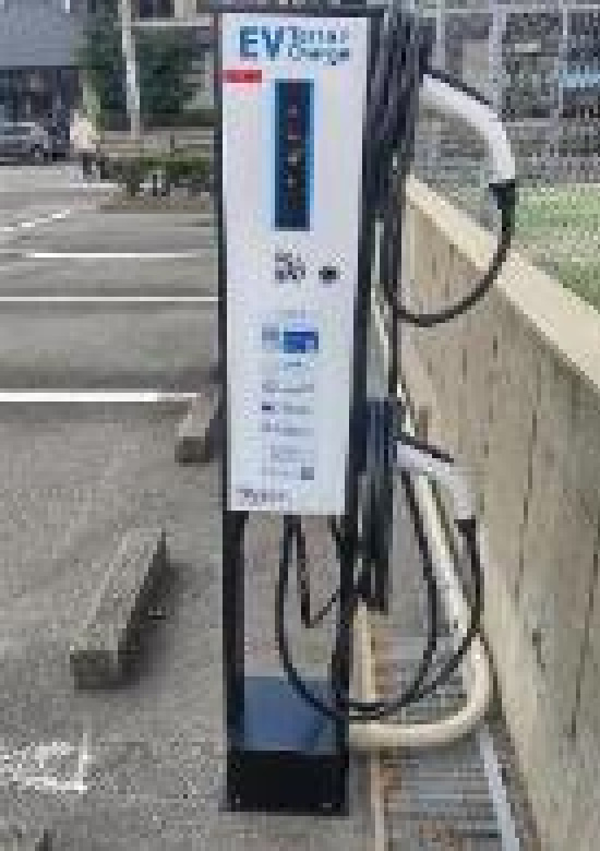 EV充電設備の設置